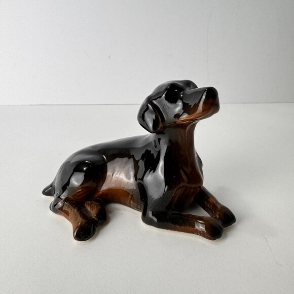 Black Brown Labrador Dog Waiting Laying Down Ceramic Figurine Decor Vintage - Picture 2 of 9